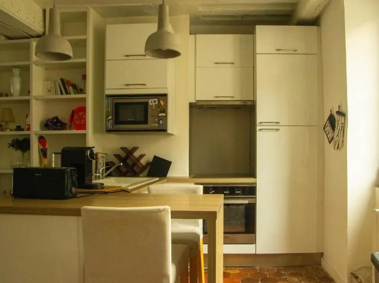 Loft Parisien Au Coeur Du Marais Apartment Paris